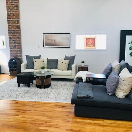 Updated Amazing Bi -Level Condo Minutes From Water Views Of New York City North Bergen Exterior foto
